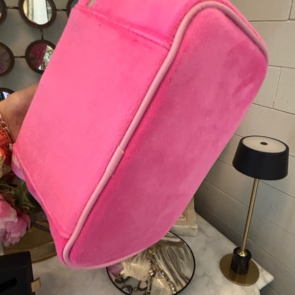 GORGE NWT Hot Pink w Gold JUICY Couture Velour Train Case Cosmetic Bag - Picture 5 of 7